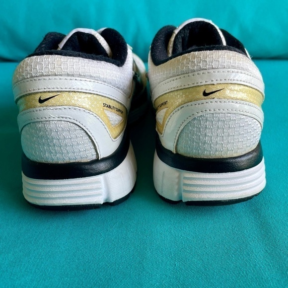 Women’s Nike Dual fusion 6.5 - Picture 3 of 7